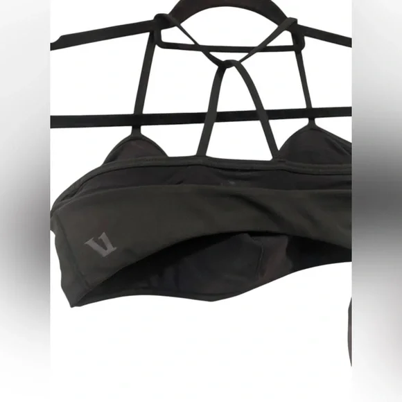 NWT Vuori hot mesh bra Size M